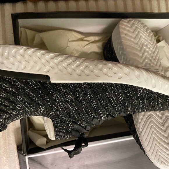 WOMENS NEW SIZE 9M KNIT URBAN SPORT SHOE BY J/SLIDES - Picture 8 of 8